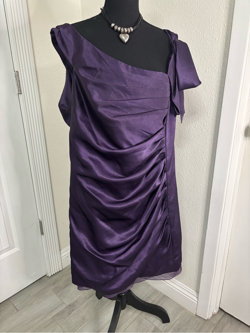 White by Vera Wang Purple One-Shoulder Ruched Cocktail Dress
